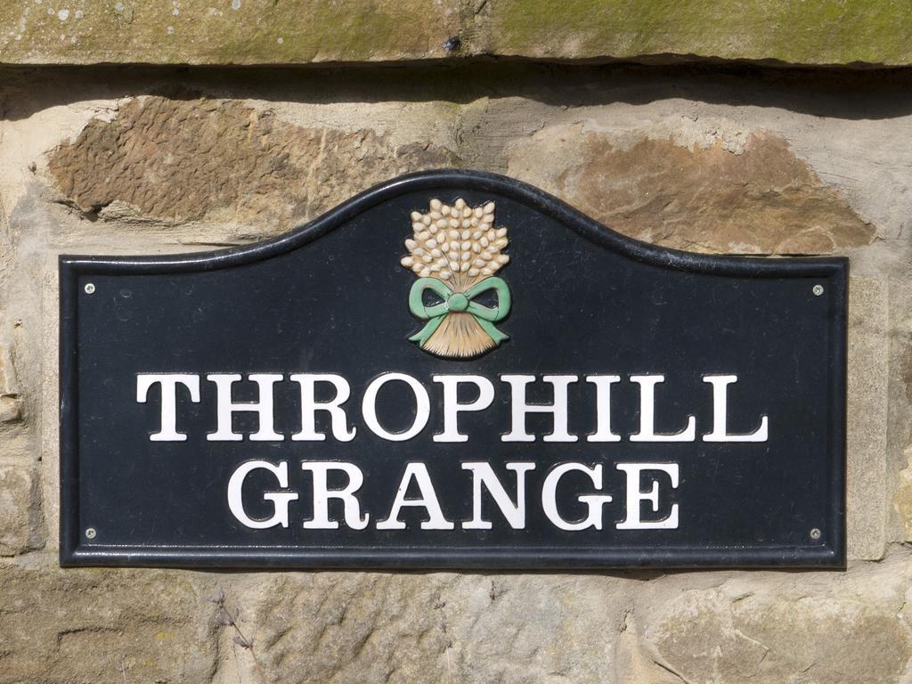 몰페스 Throphill Grange B&B 외부 사진